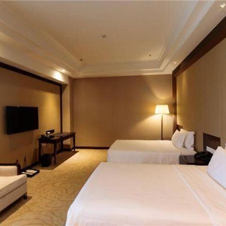Linyi Blue Horizon International Hotel Yi He Exterior foto